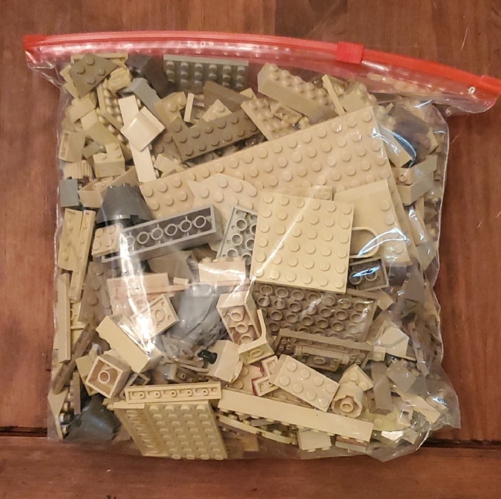 Tan and Neutral Lego Mix